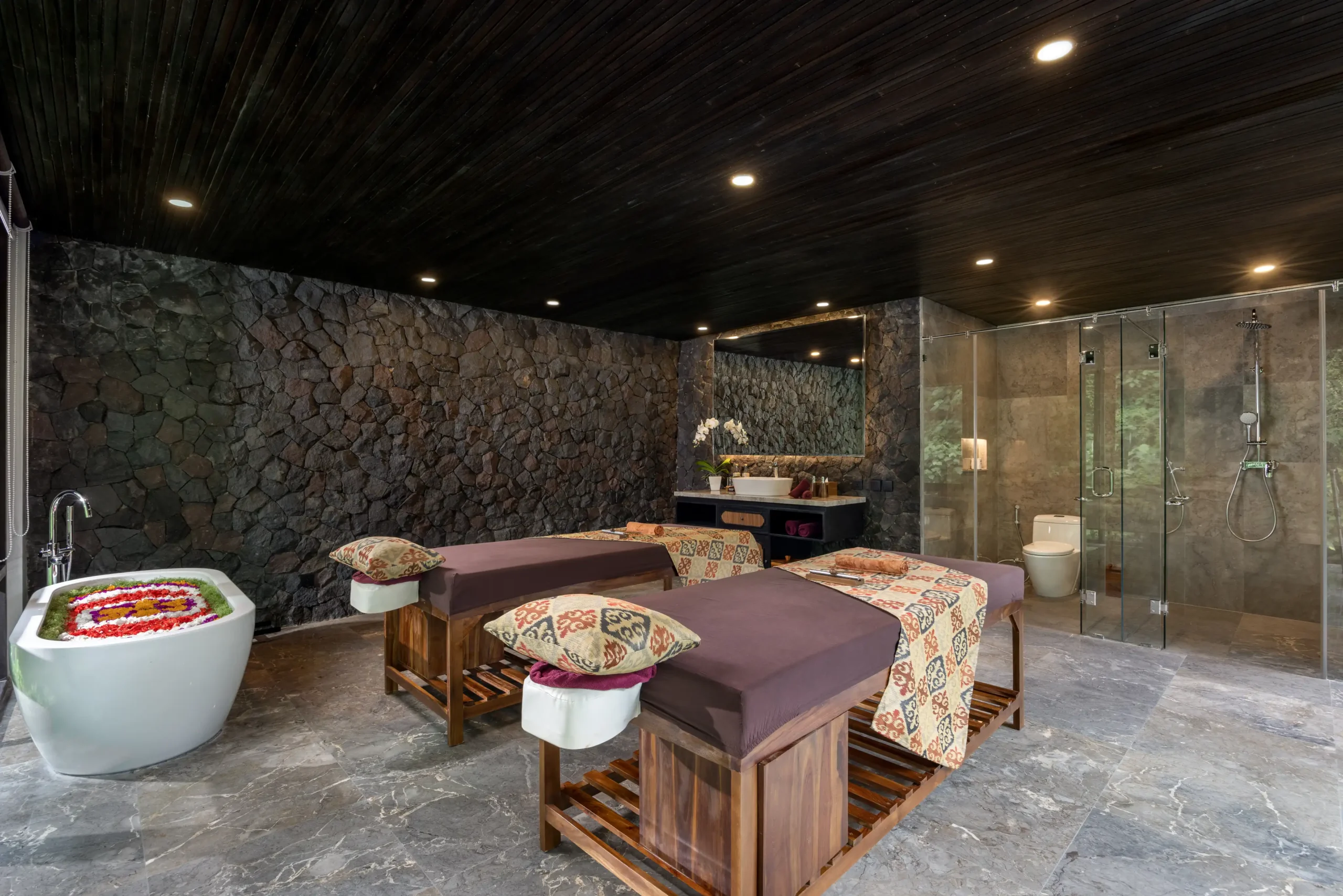 Tejas Spa Riverfront