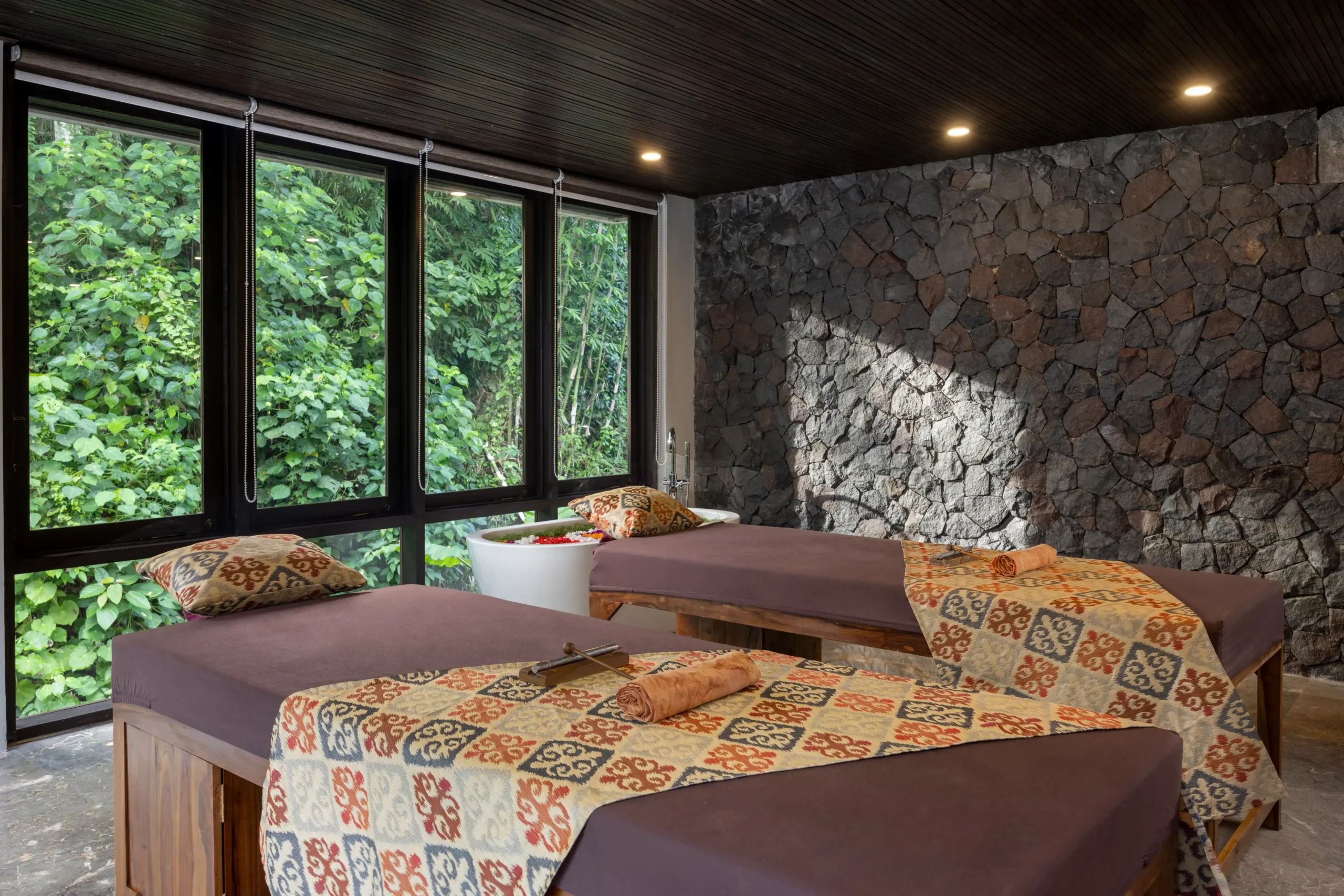 Tejas Spa Riverfront